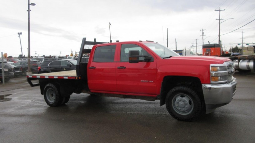 2019-chevrolet-3500-hd-big-1