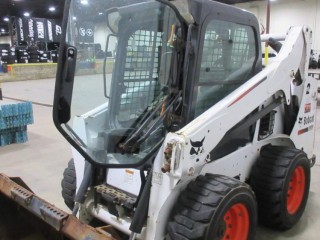 2014 Bobcat S590