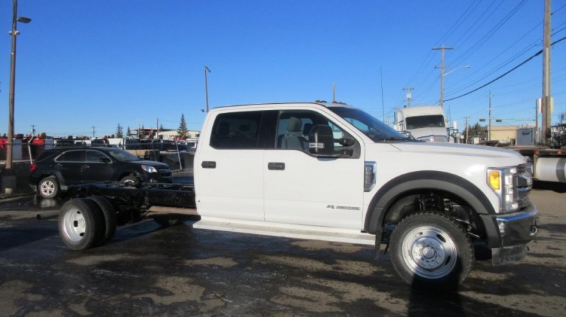 2017-ford-f-550-crew-big-1