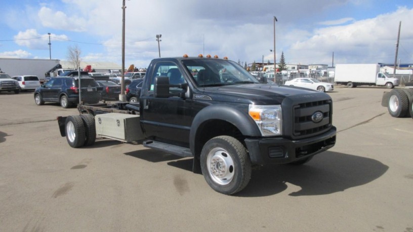 2012-ford-f-550-super-duty-drw-big-1