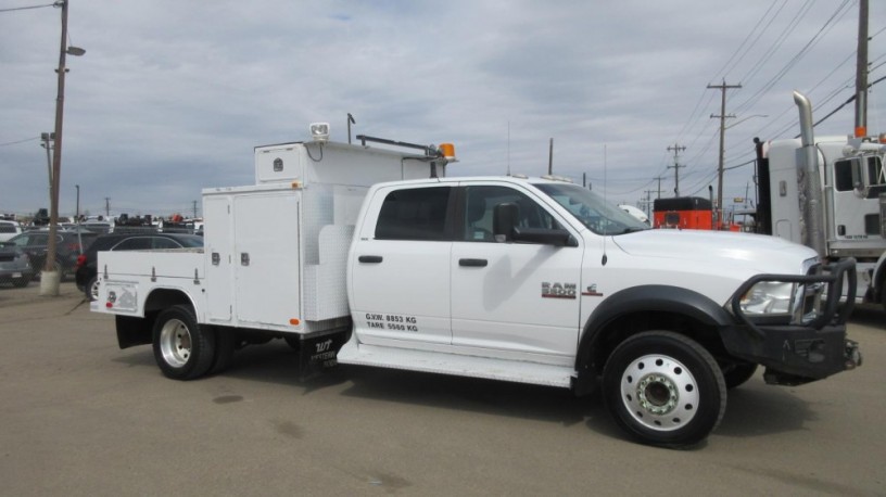 2015-dodge-ram-5500-service-truck-big-1