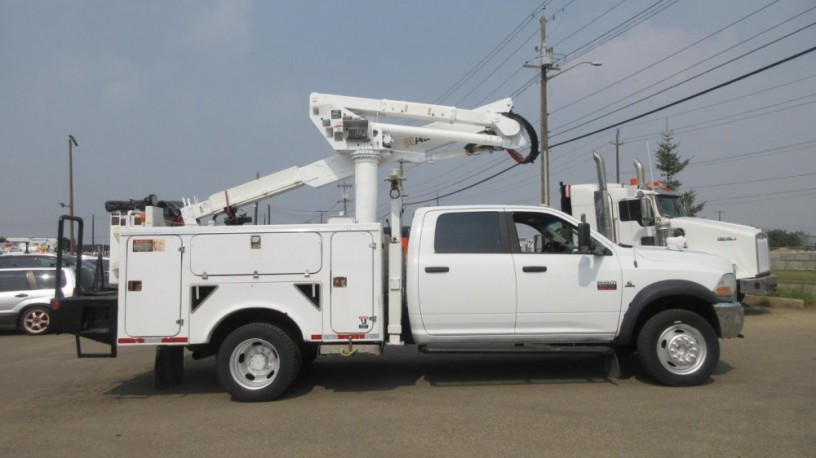 2011-dodge-ram-5500-st-big-1