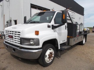 2009 GMC 4500 2WD DECK TRUCK