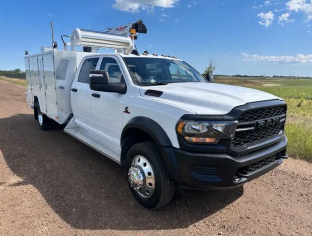 2024-dodge-5500-crewcab-4x4-service-truck-dsl-5500lbs-3in1welder-big-1