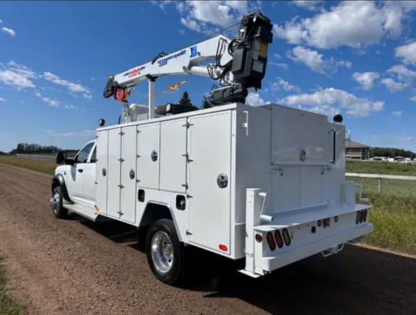 2024-dodge-5500-crewcab-4x4-service-truck-dsl-5500lbs-3in1welder-big-2