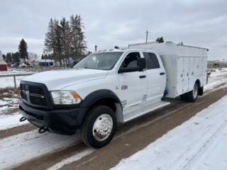 2012 Dodge 5500 CrewCab 4x4 Service Truck / DSL / MILRON