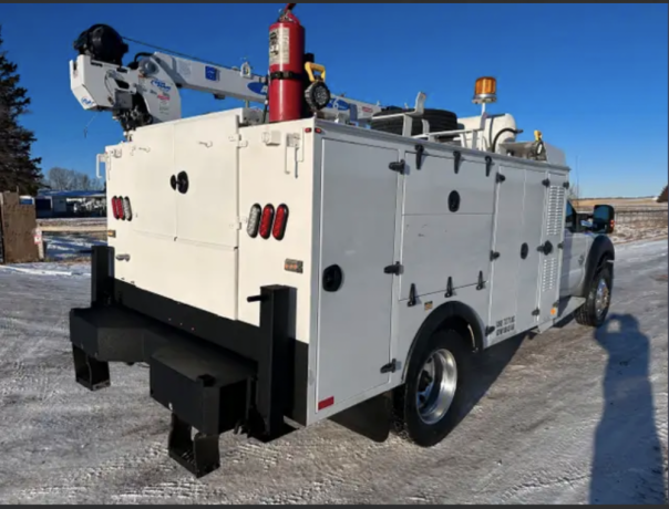 2015-ford-f550-service-truck-dsl-6006lbs-vmac-welder-booster-big-2