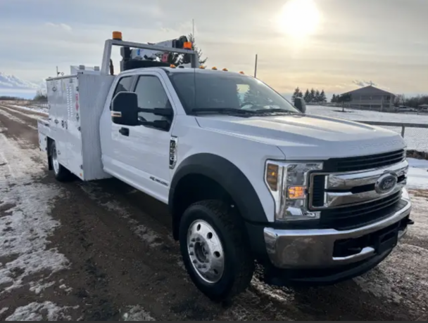 2019-ford-f550-4x4-service-truck-dsl-brutus-5500lbs-welder-big-1