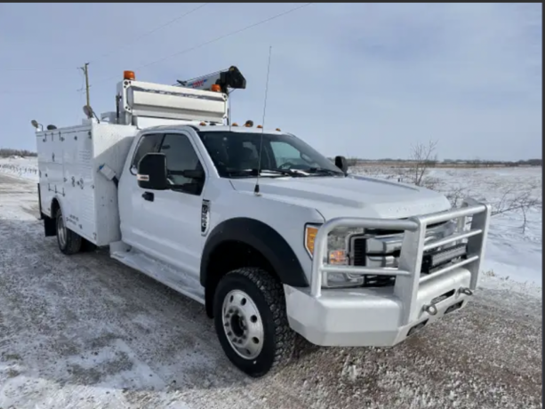 2017-ford-f550-4x4-service-truck-dematco-5500lbs-miller-vmac-big-1