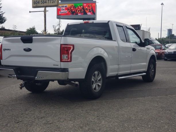 2015-ford-f-150-2wd-supercab-145-xlt-big-2