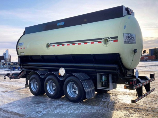 2006-advance-22000-liter-pup-crude-oil-tank-trailer-big-2