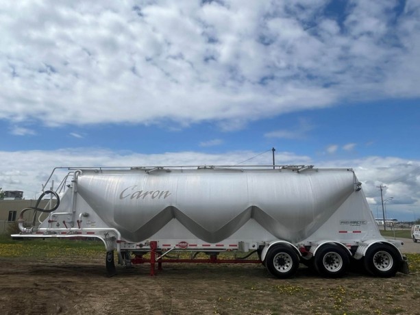 2014-mac-1500-cubic-ft-425-m3-dry-bulk-pneumatic-aluminum-tank-tri-axle-trailer-automatic-air-operated-handrails-big-1