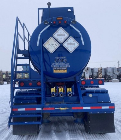 2018-worley-8000-gallon-vacuum-tank-big-2