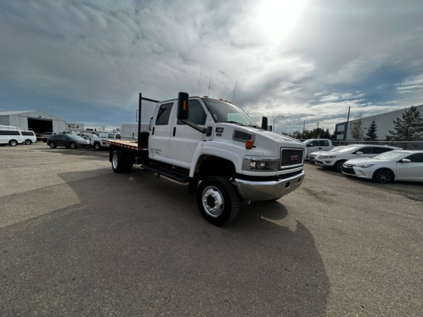 2006-gmc-tc5500-crew-cab-4wd-big-1