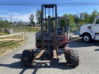 2003 Moffett Forklift