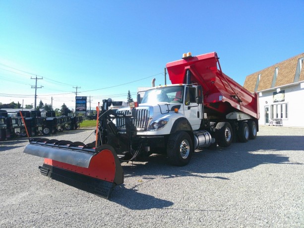 2018-international-7600-snow-plowwingsalter-tri-axle-dump-big-1