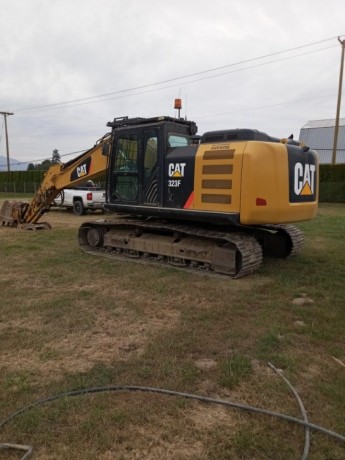 2015-cat-323f-excavator-big-1