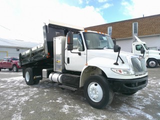 2016 International 4300 Dump