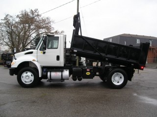 2015 International 4300 Dump Truck