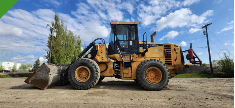 2013-hyundai-hl757tm-9-wheel-loader-big-1