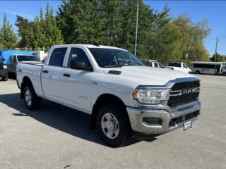 2019 Ram 2500 Tradesman / Crew Cab / 6'4" Box / 4x4 / HEMI