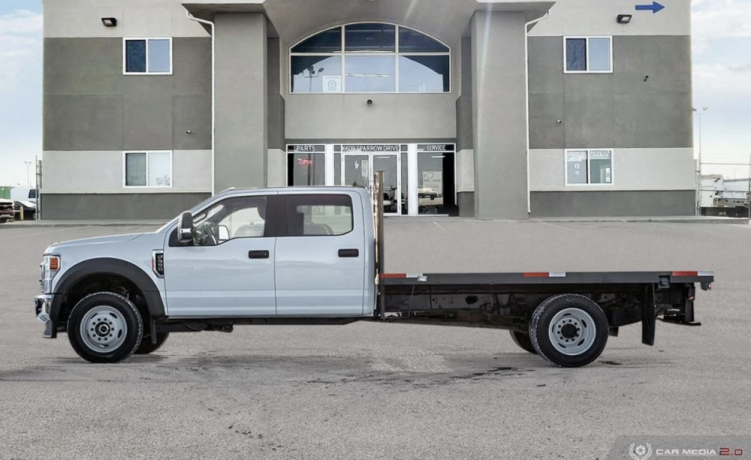 2020-ford-super-duty-f-550-drw-xlt-big-1