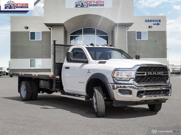 2020-ram-5500-chassis-tradesman-big-1