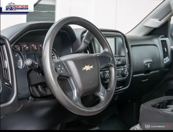 2019-chevrolet-silverado-2500hd-work-truck-big-3