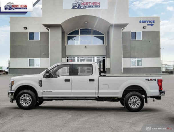 2019-ford-super-duty-f-250-srw-xlt-big-1