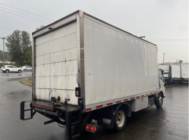 2012-isuzu-nrr-3-ton-24-120-big-2