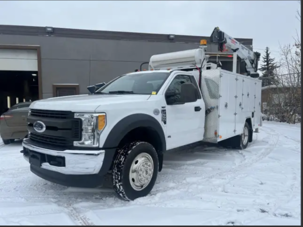 2017-ford-f-550-service-truck-12ft-5500-cobra-3in1-airpack-big-1