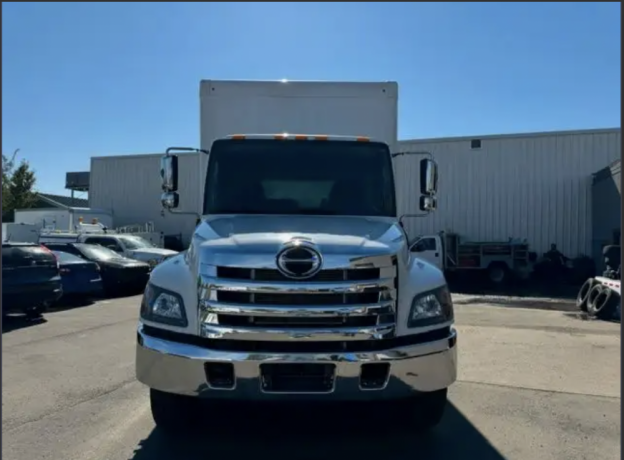 2019-hino-338-box-truck-26ft-diesel-automatic-big-1