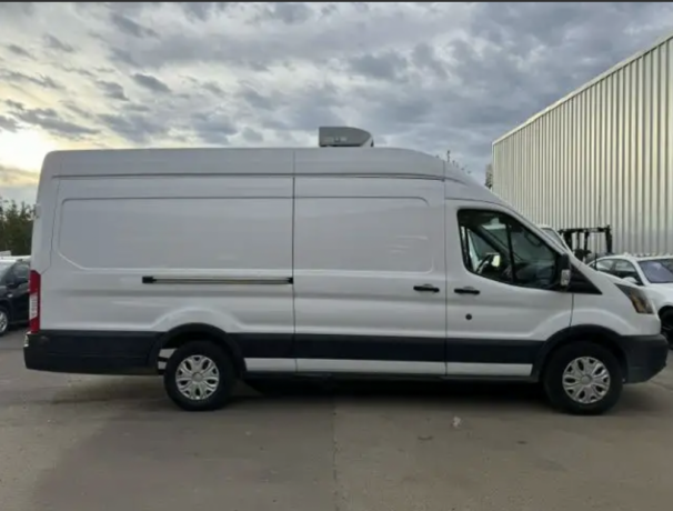 2019-ford-t-350-high-roof-cargo-van-reefer-big-1