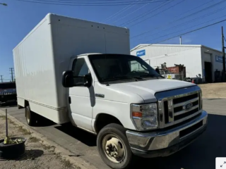 2018 Ford E-450 XLT CubeVan-Box Truck 16ft Box