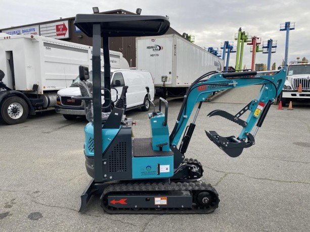 2024-agt-mini-excavator-ls15r-agt-mini-excavator-big-1