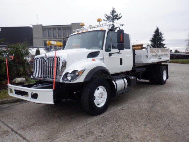 2010-international-7300-work-star-dump-hook-truck-air-brakes-diesel-international-7300-big-1