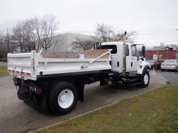 2010-international-7300-work-star-dump-hook-truck-air-brakes-diesel-international-7300-big-7