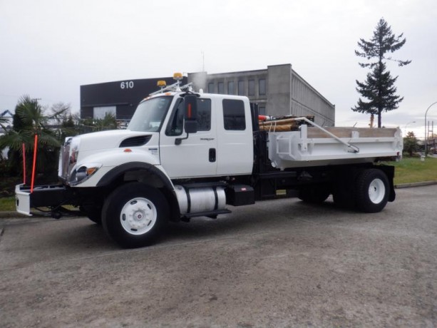 2010-international-7300-work-star-dump-hook-truck-air-brakes-diesel-international-7300-big-17