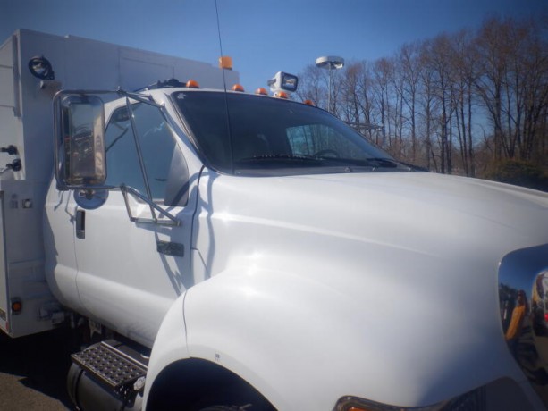 2005-ford-f-750-service-truck-2wd-with-air-brakes-diesel-ford-f-750-big-27