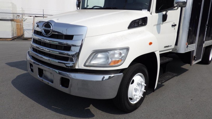 2013-hino-268-cube-van-with-bucket-3-seater-diesel-hino-268-big-16