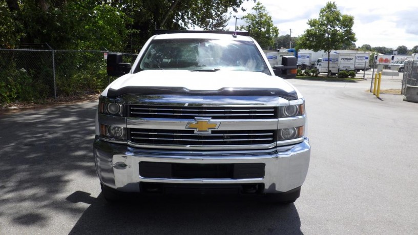 2015-chevrolet-silverado-3500hd-crew-cab-4wd-flat-deck-chevrolet-silverado-3500hd-big-2