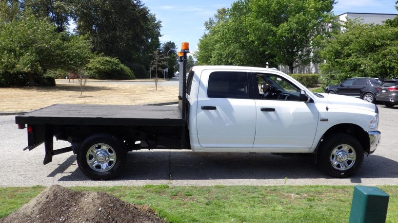 2017-ram-3500-slt-crew-cab-lwb-4wd-ram-3500-big-11