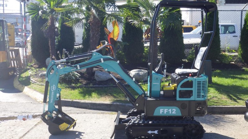 2023-ff-industrial-ff-12-mini-excavator-ff-industrial-ff-12-big-1