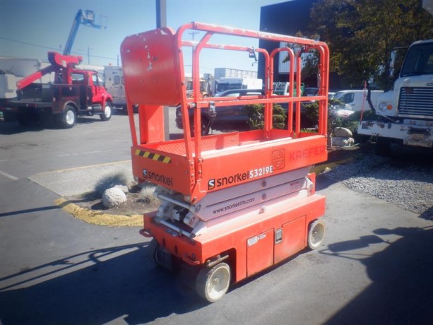 2015-snorkel-s3219e-scissor-lift-electric-2-person-snorkel-s3219e-big-4