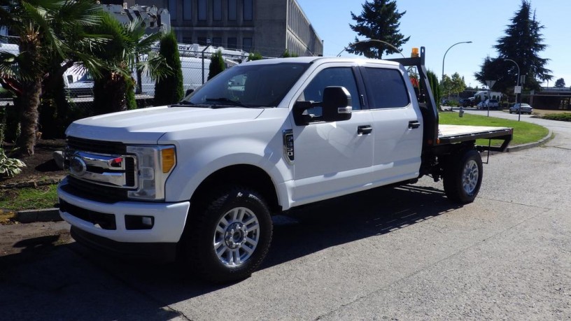 2017-ford-f-350-sd-crew-cab-flat-deck-4wd-ford-f-350-sd-big-4