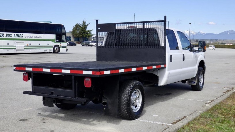 2016-ford-f-350-8-foot-flat-deck-4wd-ford-f-350-big-9