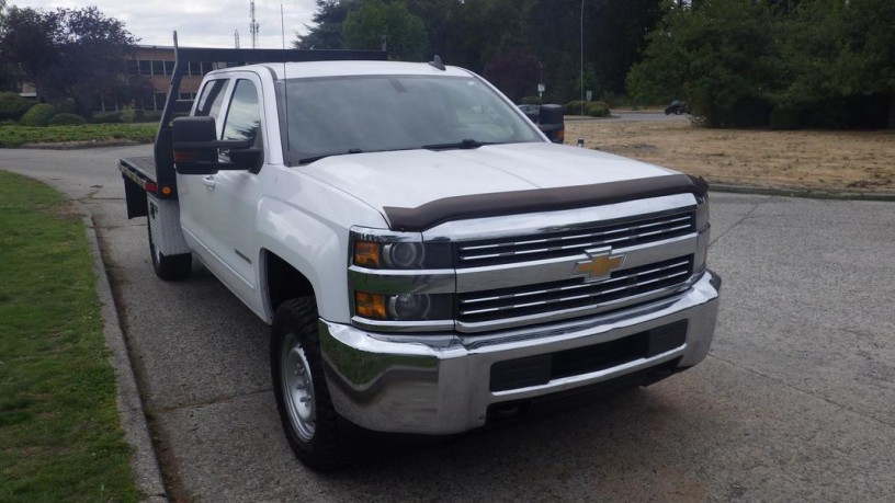 2015-chevrolet-silverado-3500hd-flat-deck-crew-cab-4wd-chevrolet-silverado-3500hd-big-1