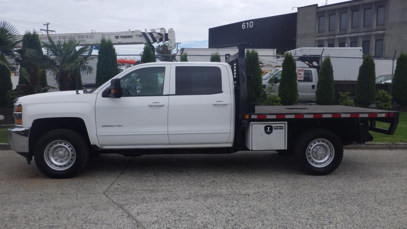 2015-chevrolet-silverado-3500hd-flat-deck-crew-cab-4wd-chevrolet-silverado-3500hd-big-5