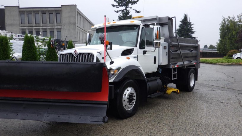 2010-international-7400-plow-dump-truck-with-air-brakes-international-7400-big-4