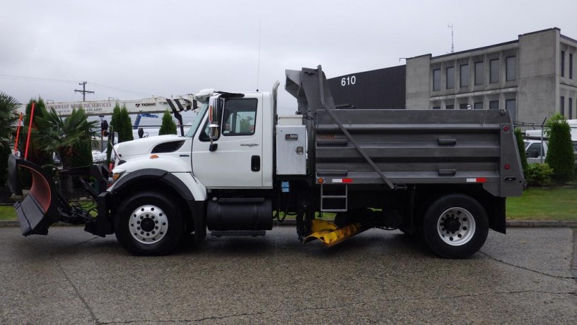 2010-international-7400-plow-dump-truck-with-air-brakes-international-7400-big-5